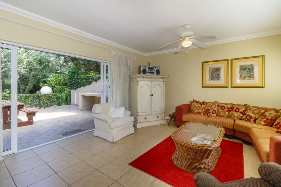 6 Bedroom Property for Sale in West Bank Eastern Cape